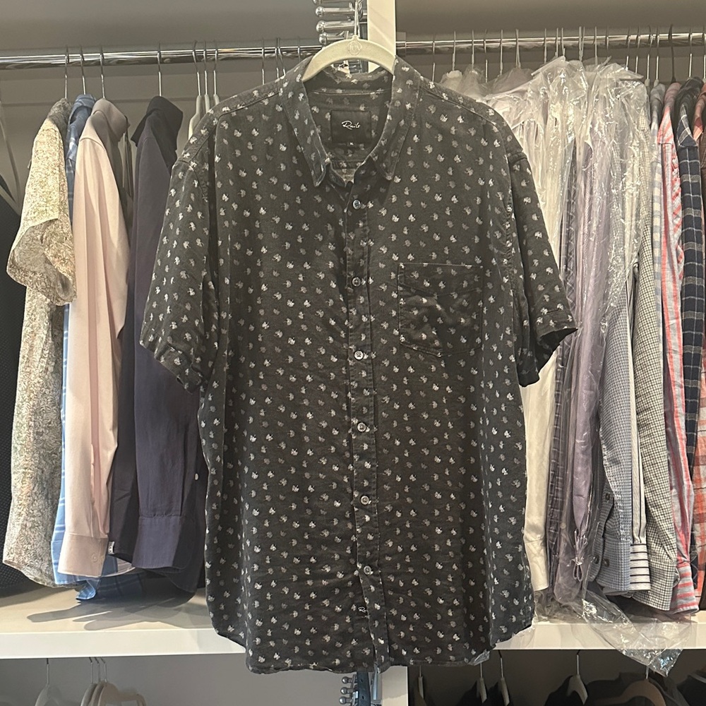 Rails Men Charcoal and White Patterned Shirt